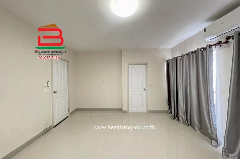 ทาวเฮ้าส์ 2 ชั้น รัชธานี 11 (ใกล้โรงพยาบาลมหาวชิราลงกรณธัญบุรี) เนื้อที่ 21.4 ตรว. ตำบลบึงน้ำรักษ์ อำเภอธัญบุรี จังหวัดปทุมธานี 5