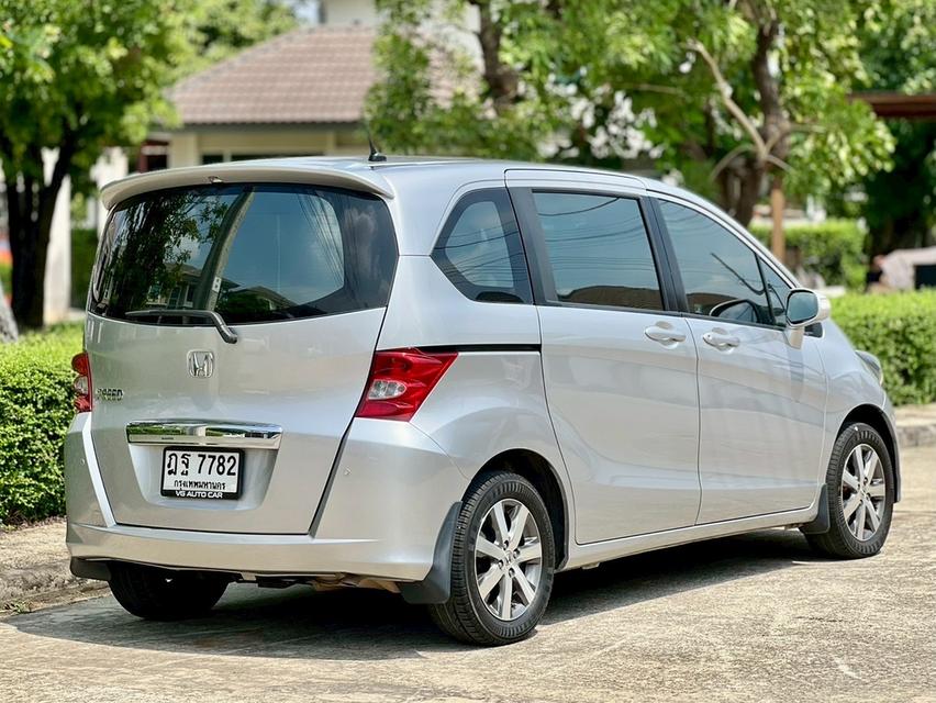 Honda Freed 1.5E ประตูสไลด์ไฟฟ้าปี:2010 เกียร์ :ออโต้ เครื่องยนต์ :เบนซิน สี :เทา รูปที่ 3