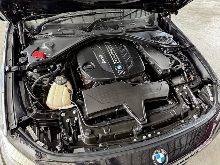 ปี 2015 BMW SERIES 3, 320d GT SPORT โฉม F34 ปี12-20 สีดำ เกียร์ออโต้ ดีเซล มือเดียวป้ายแดง 16