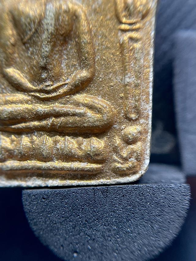 ขุนแผนผงพรายกุมาร หลวงปู่ทิม ปี15 บล็อกแรกB ทาบรอนซ์ทอง ฝังตะกรุดโทน รูปที่ 8
