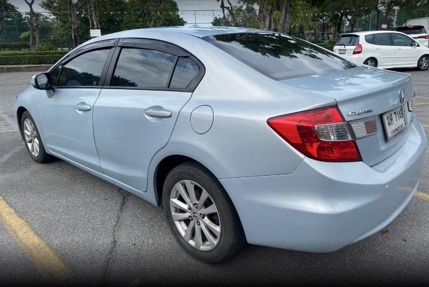 HONDA CIVIC 1.8E ปี2012 4