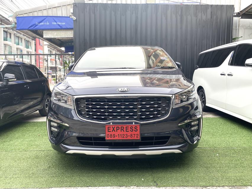 ขาย KIA GRAND CARNIVAL 2.2 SXL ปี2018 รุ่นท๊อป รถมือเดียว