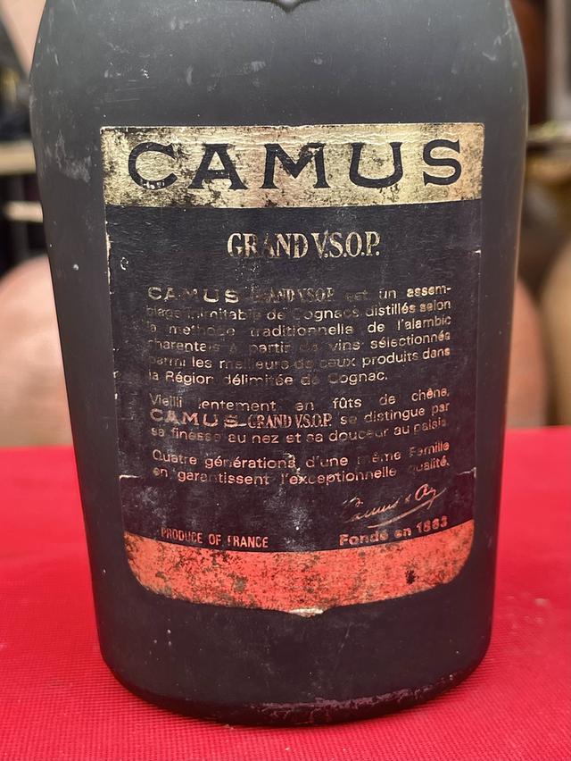 เหล้านอกเก่า Camus Grand V.S.O.P. Cognac คอนยัคเก่า ปี1960s - 1980s รูปย่อยที่ 3