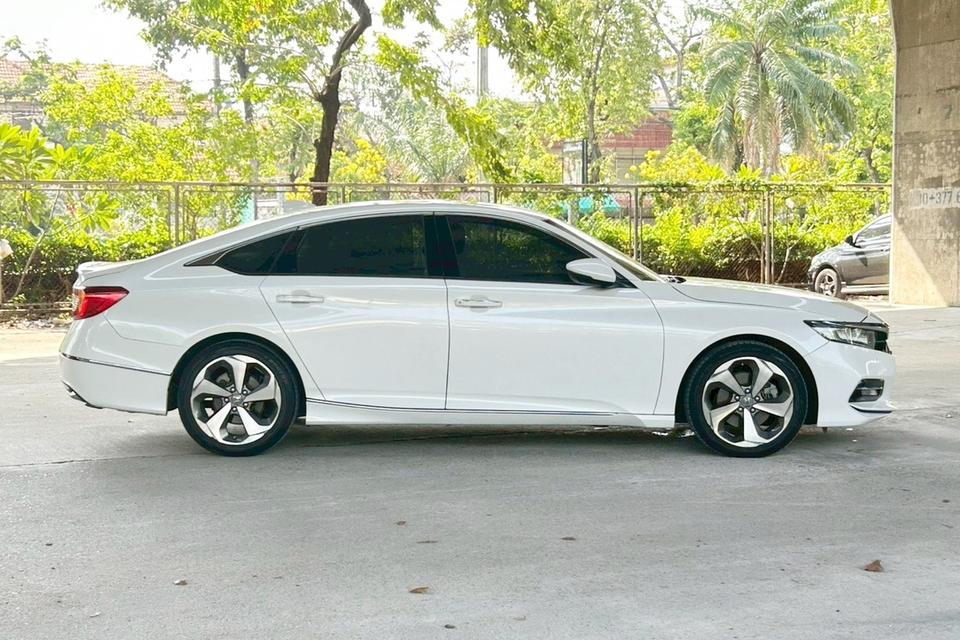 รถสวยจัด มือเดียว พร้อมใช้งาน 🚗 ขาย Honda Accord 2.0 E e:HEV TECH AT ปี 2022 รูปที่ 5
