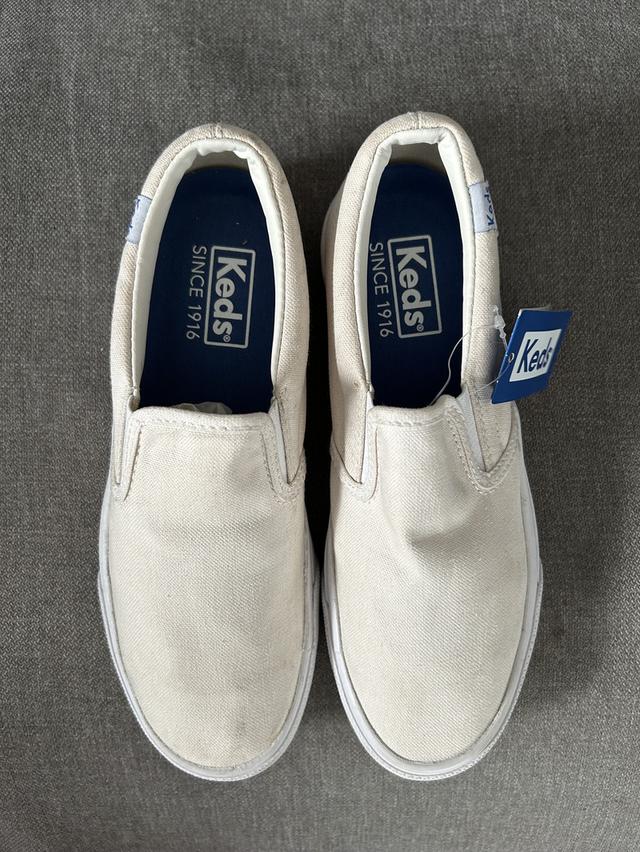 Keds White Canvas มือ 1 Size 6US รูปที่ 2
