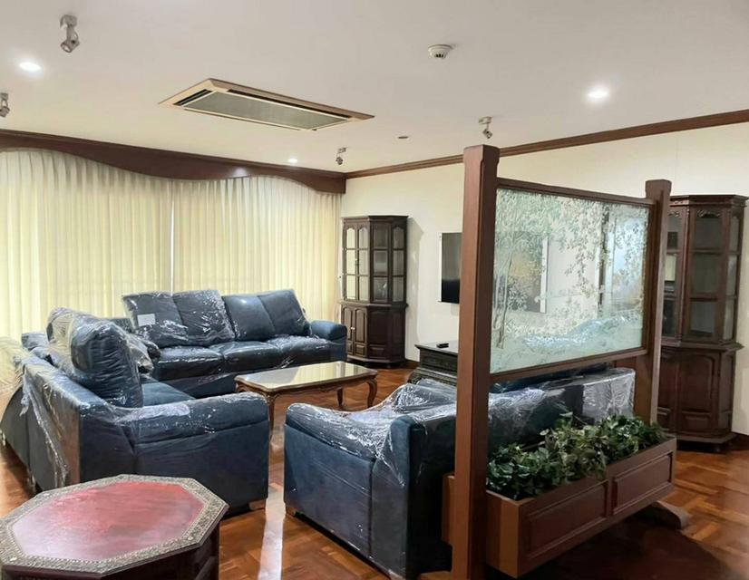 ให้เช่า Tower Park Condo Sukhumvit Soi3 ใกล้ Bts นานา 3นอน 3 น้ำ ชั้นสูง แต่งครบพร้อมอยู่ ที่จอดรถประจำ 2 คัน ราคาดีที่สุดในโครงการคอนเฟิม 2