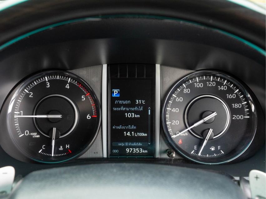 Toyota Fortuner 2.8 Legender 4WD ปี : 2021 15