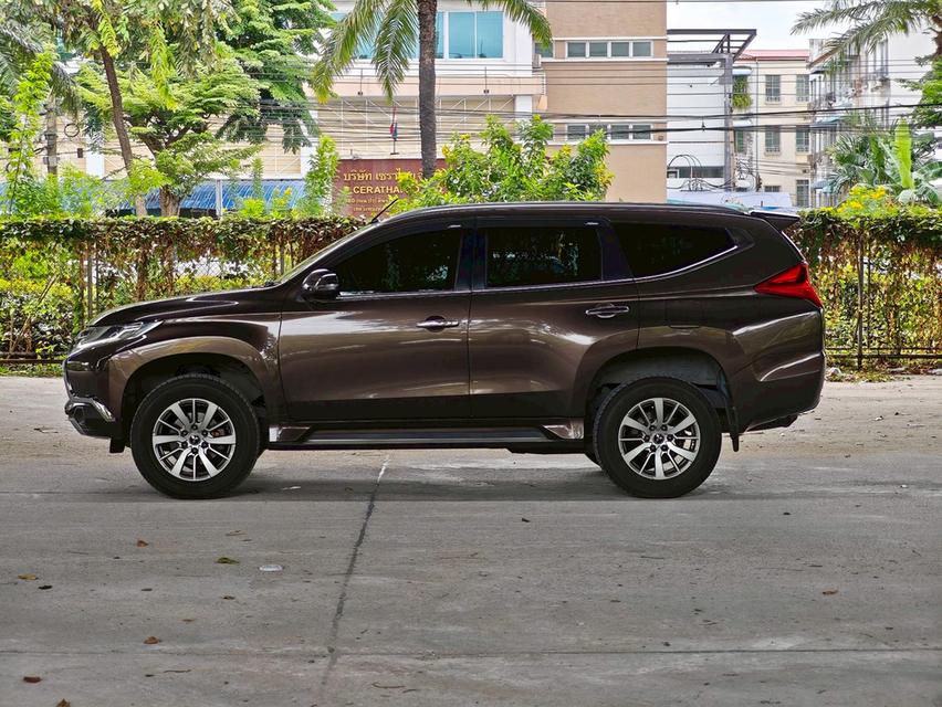 ขายรถ Mitsubishi pajero Sport 2.4GT Premium ปี 2017 สีน้ำตาล เกียร์ออโต้ 7