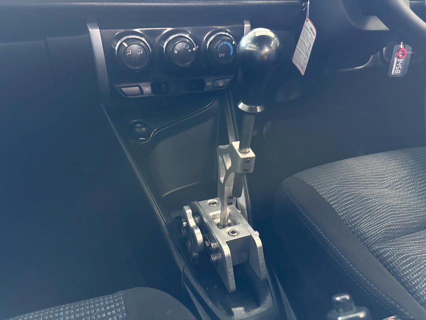 TOYOTA VIOS 1.5 E Mt 2013 รูปที่ 12