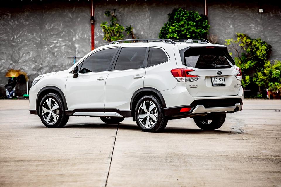 รหัสรถ GT825 SUBARU #FORESTER 2.0 i-S Eyesight  AWD ปี 2020  สีขาว 6