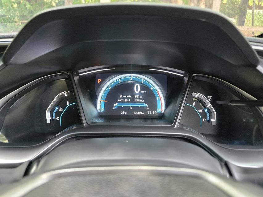 Honda Civic 1.5EL ปี 2017  สวยมากเดิมบางทุกจุด 14
