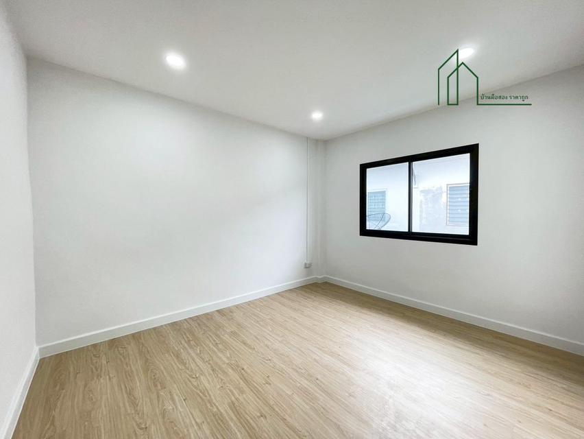 ทาวน์เฮาส์ 2 ชั้น บ้านบัวทอง 4 บ้านกล้วย-ไทรน้อย  18