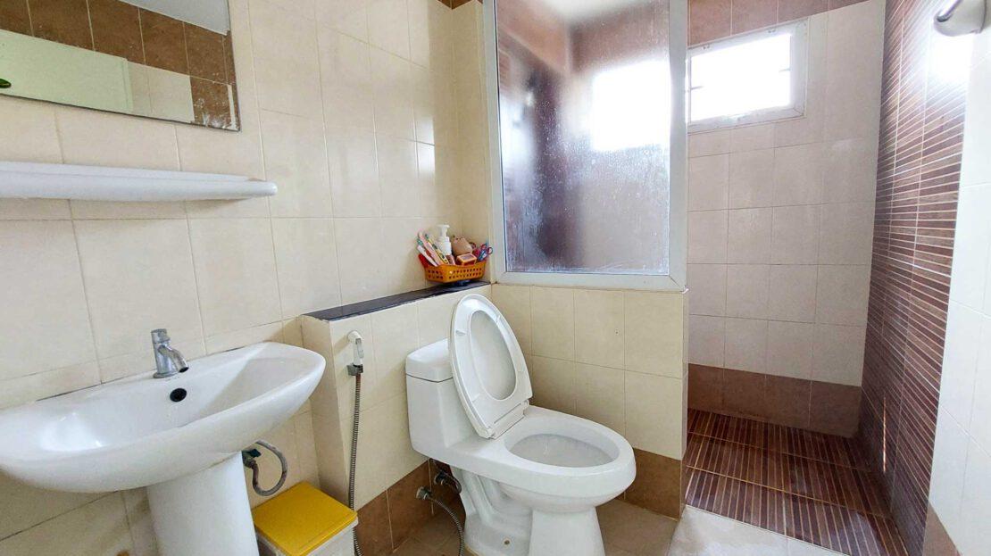 บ้านแฝด 2 ชั้น ชลบุรี 11