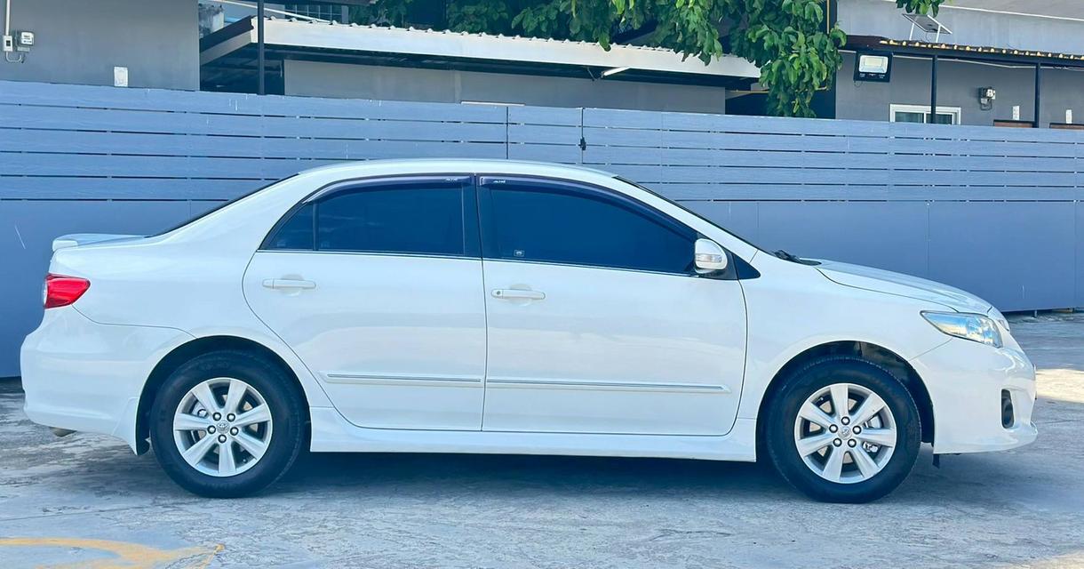 Toyota Altis 1.6E CNG ปี 2012  ไมล์น้อย  6