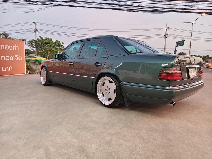 Mercedes Benz w124 e200 โค๊ด C ปี1995 ออโต้ ไม่แก๊ส ภาษี69 พร้อมใช้งาน จัดทรงมาแล้ว หล่อๆ ล้อ+ยางใหม่ 18" สนใจโทร 0983542445 ครับ รูปที่ 7