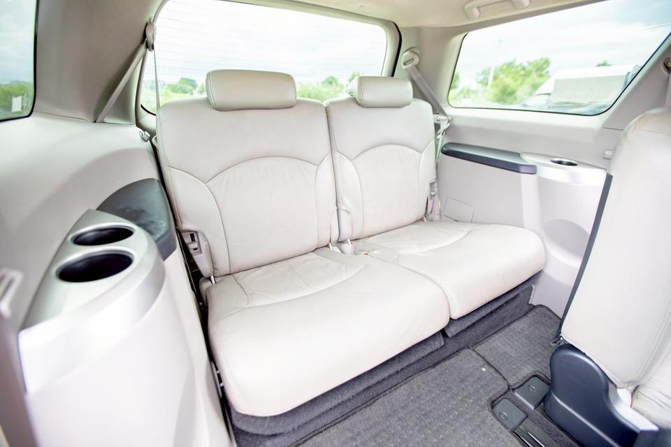 Mitsubishi Space Wagon 2.4GT ปี 2005 สีดำ  10