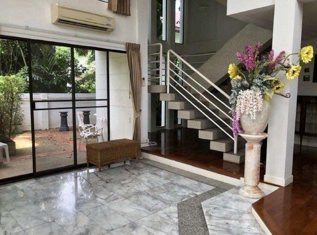 ให้เช่าบ้านเดี่ยวหลังใหญ่ 3 ชั้น หมู่บ้านนวธานี ซอยเสรีไทย 59 พื้นที่กว้าง 200 ตร.ว. เฟอร์นิเจอร์ครบพร้อมอยู่ ใกล้แฟชั่นไอส์แลนด์ บ้านเดี่ยว 3 ชั้น ห 4