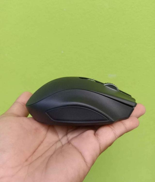 Mouse Razer Naga V2 Hyperspeed Wireless 4