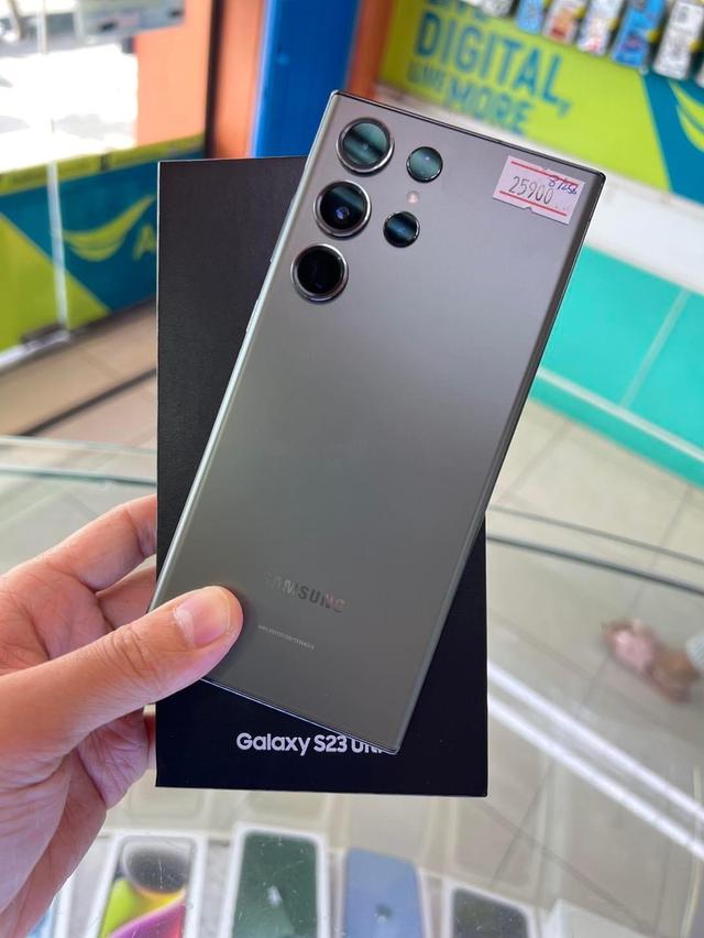 Samsung S23 Ultra สีเทาควัน 1