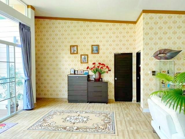 ให้เช่าบ้านเดี่ยว สวนพฤกษศาสตร์ทวีชล 1.9 กม. ตลาดดอยสะเก็ด 3กม. 3นอน เป็นธรรมชาติ 66 ตร.วา.264 ตร.ม. 3 น้ำ พร้อมเฟอร์ฯ 6