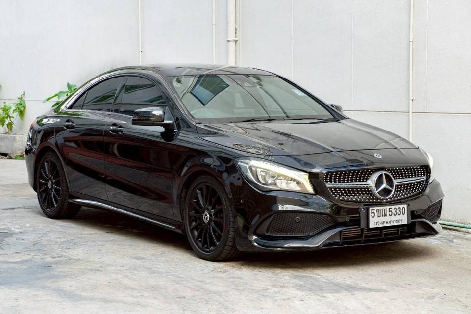 2019 Benz CLA250 AMG " White Art Edition " รูปที่ 1