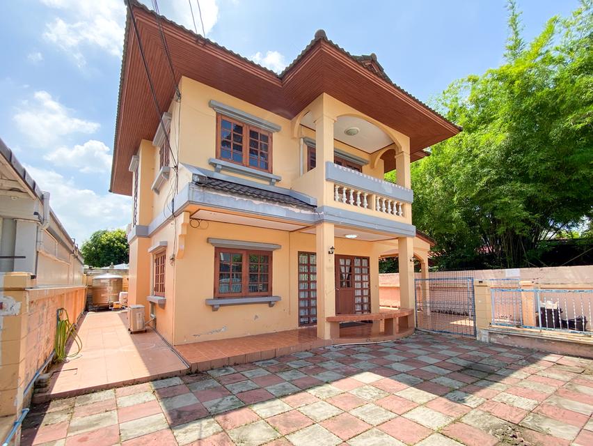 🏡 ขายด่วน! บ้านเดี่ยว 2 ชั้น แปลงมุม หมู่บ้านศราวัณวิลล์ ซอย 12 เนื้อที่ 52 ตร.วา 4 นอน 2 น้ำ จอด 3 คัน ทำเลติด Central แจ้งวัฒนะ เพียง 5.5 ลบ.! 🏡 20
