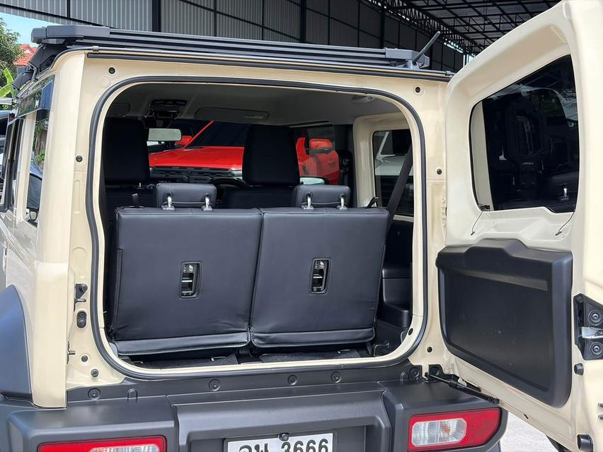 SUZUKI JIMNY, 1.5 โฉม JIMNY 4WD ปี2023สีนำ้ตาล เครื่องยนต์เบนซิน ไมล์แค่ 21,315 กม.เกียร์โฟร์วิวไดร รูปที่ 16