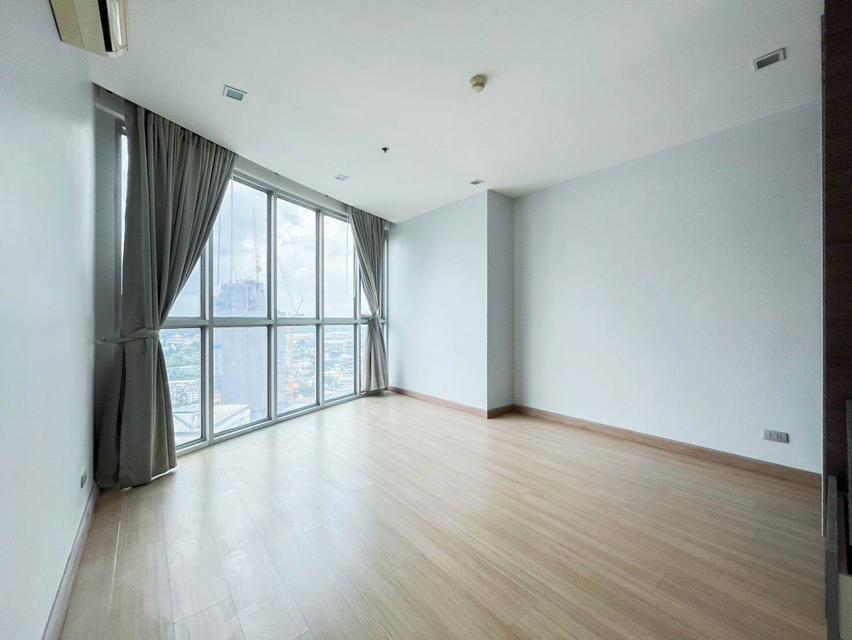 ✨️ขายคอนโด 2 นอน วิวแม่น้ำ✨️  Sky walk residence condominium  ใกล้ BTS พระโขนง 92 ตรม. ชั้น 33 6