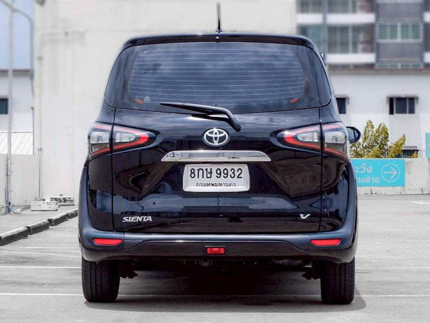 TOYOTA SIENTA 1.5 V เกียร์ Auto สีดำ ปี 2019 (ตัว Top สุดประตูสไลด์ไฟฟ้า 2 ข้าง) 10
