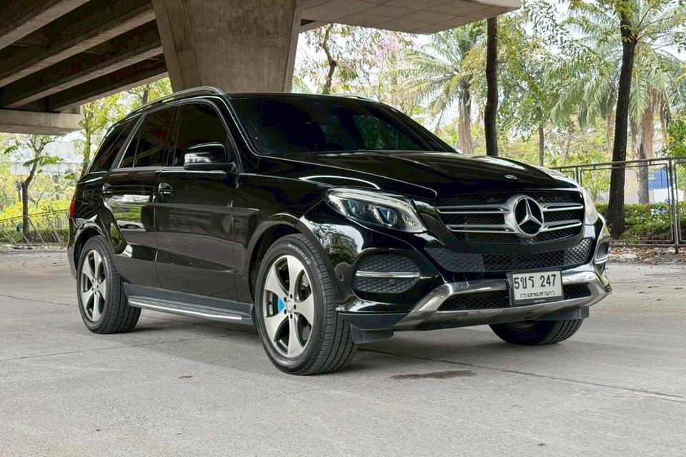 Mercedes-Benz GLE 500 e Exclusive W166 AT ปี 2017 รูปย่อยที่ 3