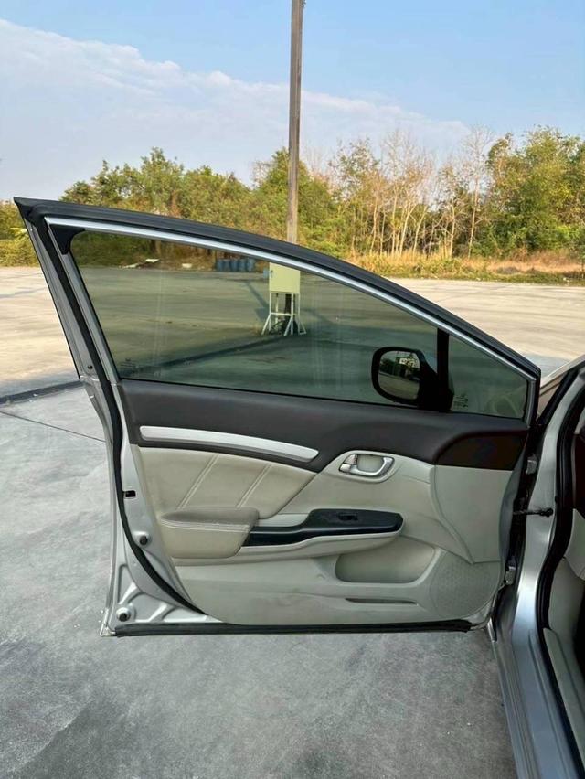 (แจ้งรหัสรถ BK3348) Honda Civic FB 1.5 Hibrid💥ปี2013💥 รูปที่ 13