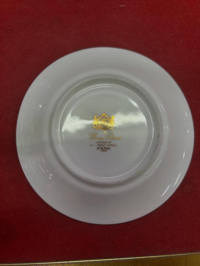 จานเซรามิก Bone china 2