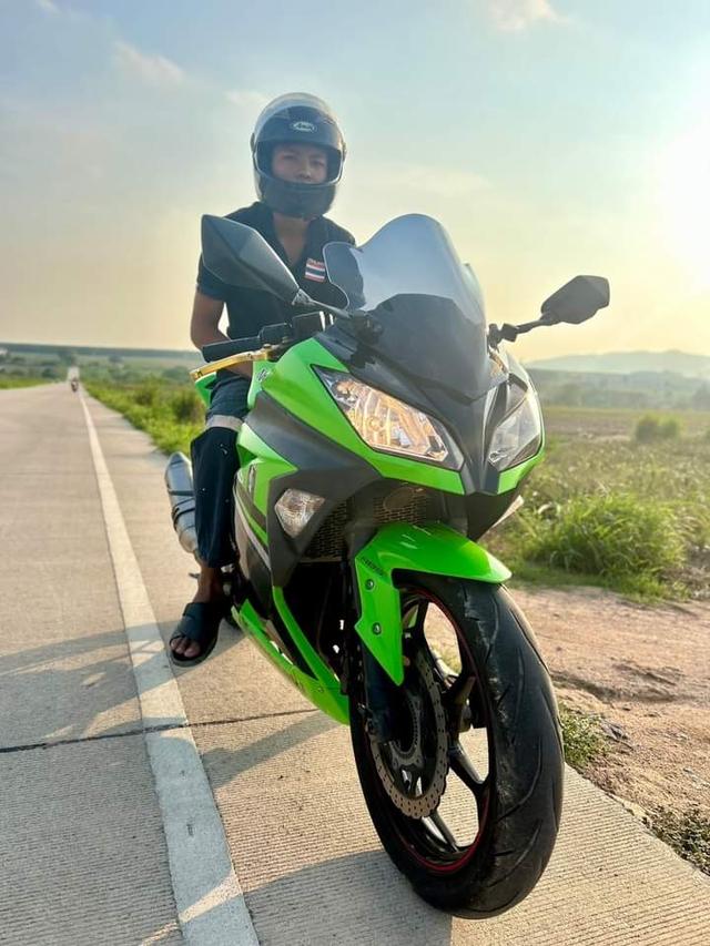 Kawasaki Ninjaสีเขียว 2