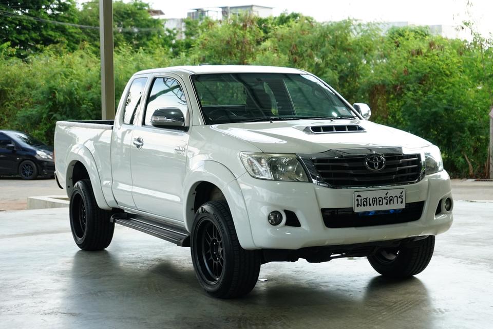 2015 TOYOTA VIGO 2.5E