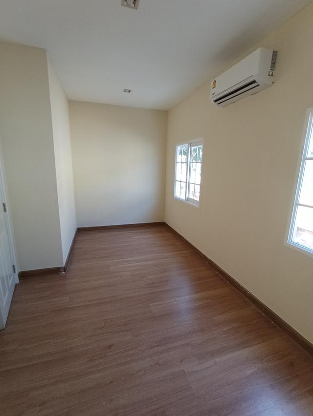 ขายบ้านทาวน์เฮ้าส์ โกลเด้นทาวน์พุทธมณฑลสาย 3 10