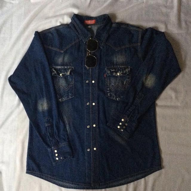 เสื้อยีนส์นํ้าหนักเบา มือสอง รูปที่ 3