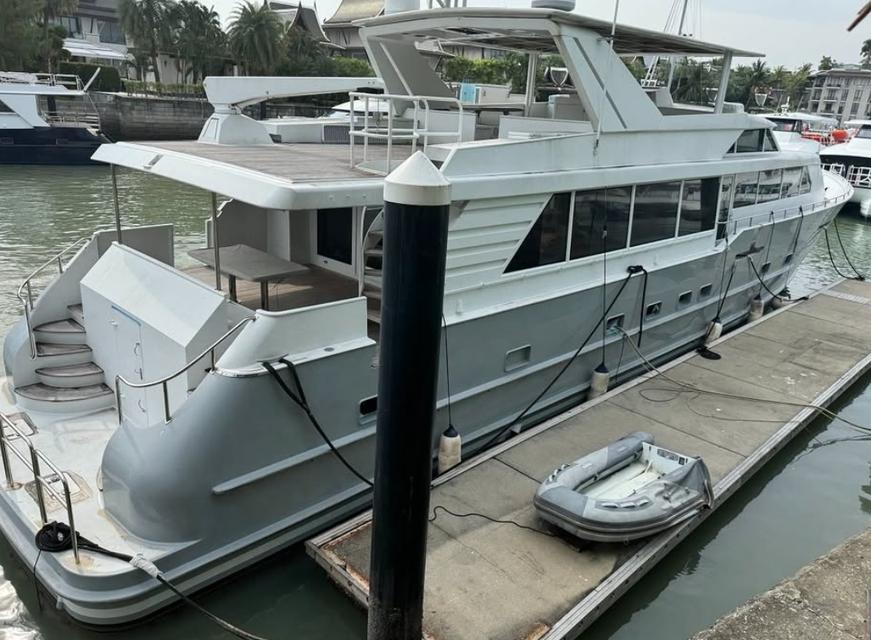 2001 -ALUMINUM YACHT BROWARD 108 FEET