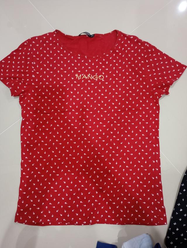 เสื้อ mango มือสอง