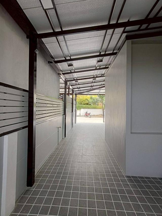 บ้านแฝด รีโนเวทใหม่ หมู่บ้านวราภิรมย์ 2 ลำลูกกาคลอง 3 ตำบลลาดสวาย อำเภอลำลูกกา ปทุมธานี 6