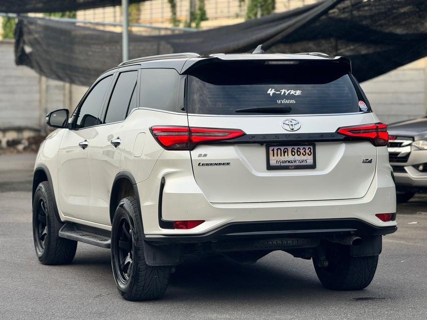 TOYOTA FORTUNER Wagon 4dr Legender 7st Auto 6spRWD 2.8DCT 4WD Y2021 สีขาว ออโต้  8