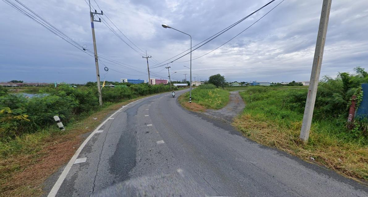 ที่ดิน 2 ไร่ 141 ตร.ว. ซ.วัดวีระโชติธรรมาราม  ตรงข้าม ร.ร.เตรียมพัฒน์ฯ ฉะเชิงเทรา เข้าจากถนนใหญ่สุวินทวงศ์เพียง 900 เมตร ทำเลดี 2