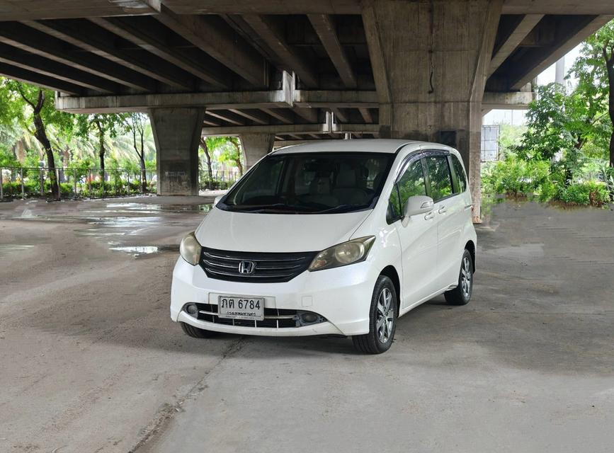 Honda Freed 1.5 Auto ปี 2010