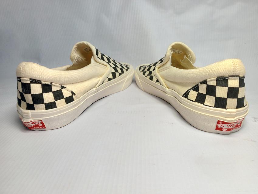 VANS ผ้าใบแบบสวม มือสอง สภาพเหมือนใหม่ จัดส่งฟรี! เก็บปลายทาง 6