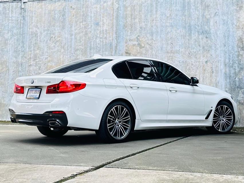 BMW SERIES 5, 530e Plug-in Hybrid M Sport โฉม G30 5