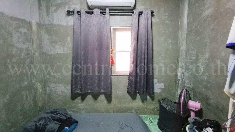 บ้านแฝด หมู่บ้าน ร่วมใจมีสุข บางละมุง ราคาถูกสุดในโครงการ 10