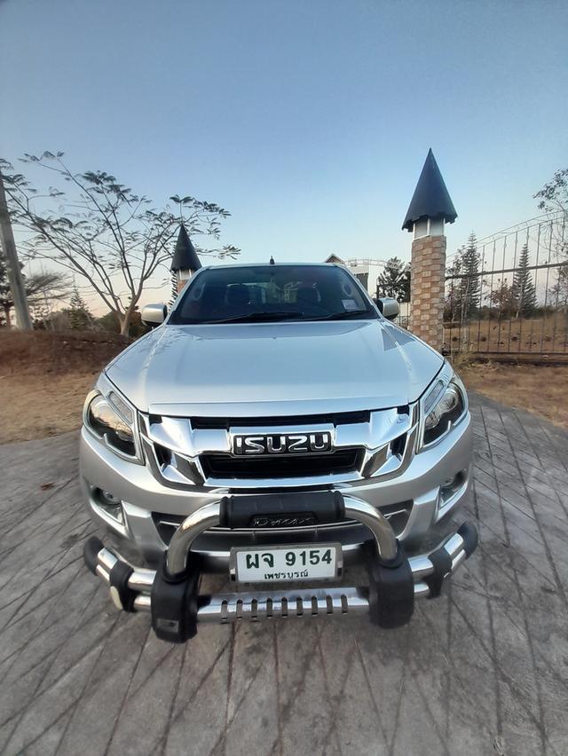 Isuzu เหมือนใหม่ 6