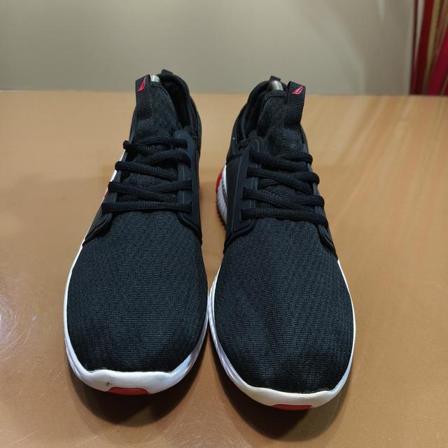 NAUTICARainey Sport Sneaker In Black/ Red 1Size. US 9.5/ UK 9/ EUR 42-43⭐⭐⭐⭐ Pre-owned/ Good Condition🔥Price : 550฿ รูปย่อยที่ 3