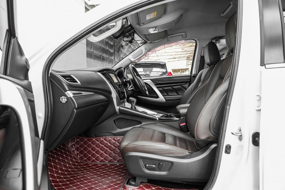 2019 Mitsubishi Pajero Sport 2.4 GT Premium Elite Edition 2WD SUV สีขาว เลขไมล์ 41570 กม. 16