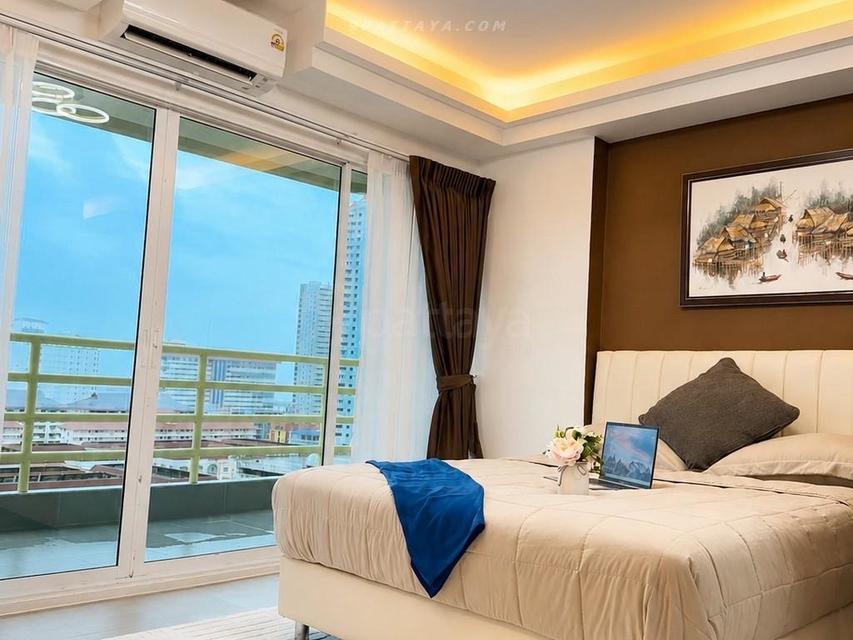 For Sale — Spacious Sea View Condo at View Talay 5D, JomtienSpacious sea view condo for sale at View Talay 5D, Jomtien. Large 96 sq.m. unit on the 11 8