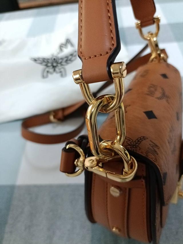 กระเป๋าแบรนด์เนม MCM รูปที่ 2